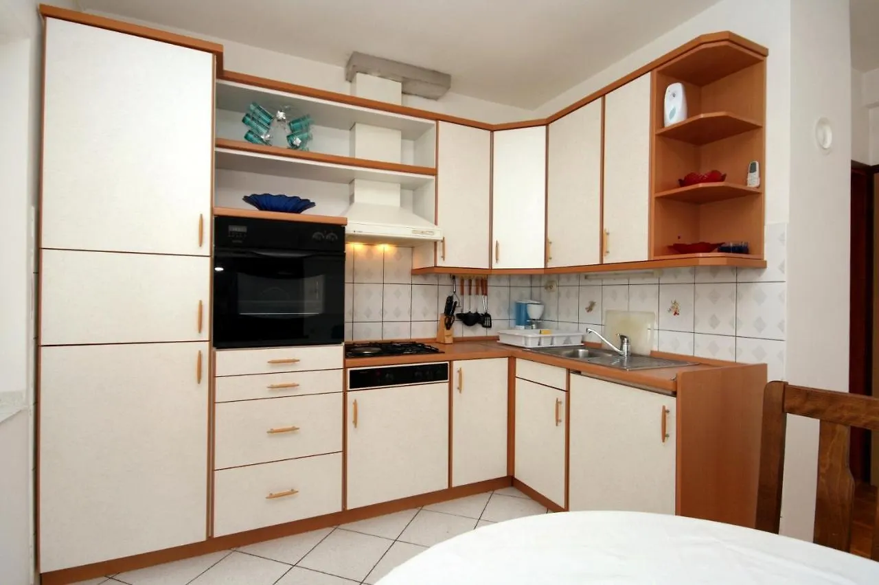 Apartments With A Parking Space Crikvenica - 5553 Horvátország