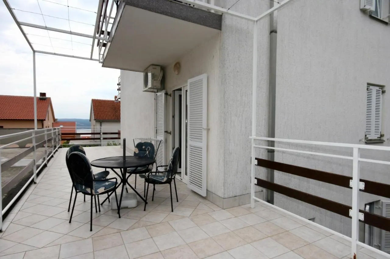 Apartments With A Parking Space Crikvenica - 5553 0*,  Horvátország